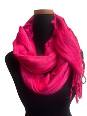 VIBRANT PINK Wrap Scarf Shawl Fringe Travel Vacation Flight Cruise One Size